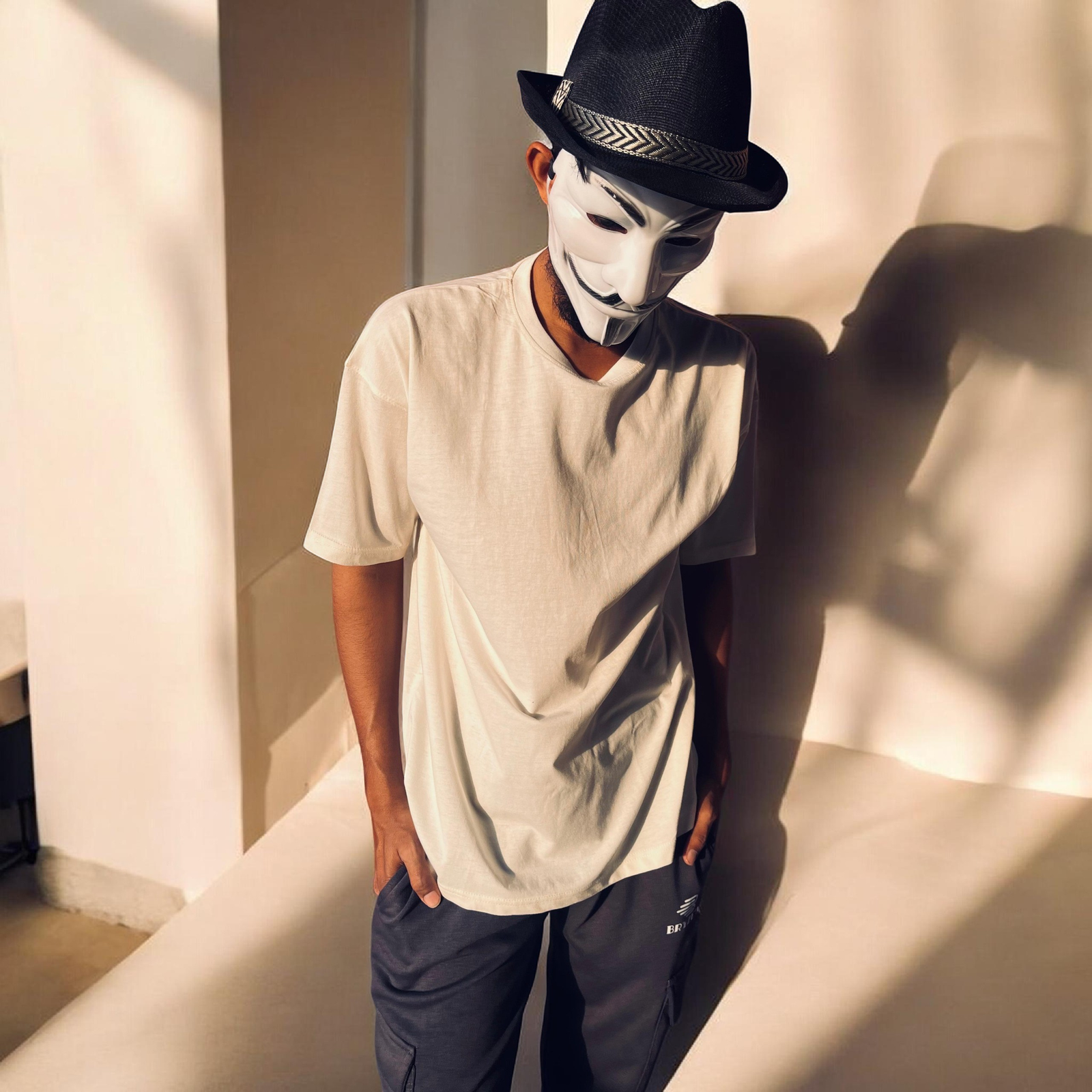 Off-White Drop Shoulder Tee - Image 3